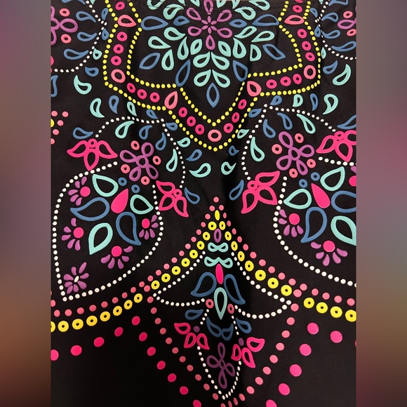 Torrid High Neck Floral Detail Swim Top, EUC, Size 3 - Picture 2 of 4